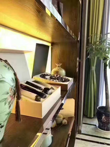 在小區(qū)里開美容院需要多少錢？能不能經(jīng)營下去？