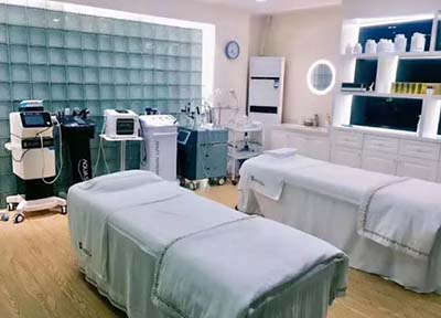 美容院加盟開(kāi)店都需要籌備哪些工作
