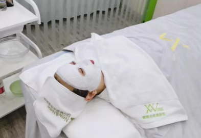 做木乃伊煥膚管理，瘦臉美白還能比同齡人小5~8歲